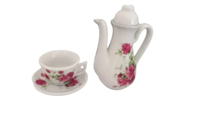 Porcelana em Miniatura