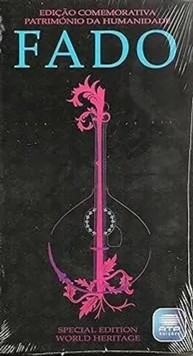 Álbum com 2 CDs de FADO PORTUGUÊS - Vozes do Fado e Guitarra Portuguesa - Edição Especial