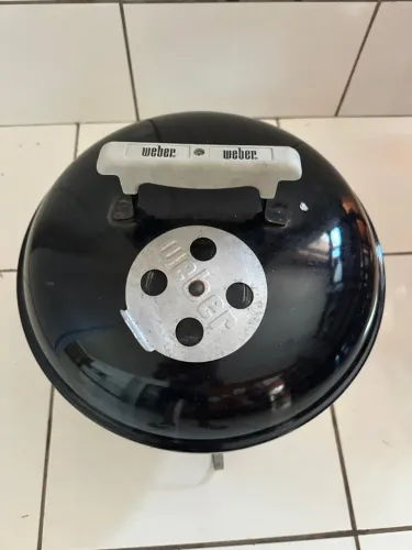 Churrasqueira Weber Smokey Joe Carvão Aço Esmaltado Premium R$ 180,00