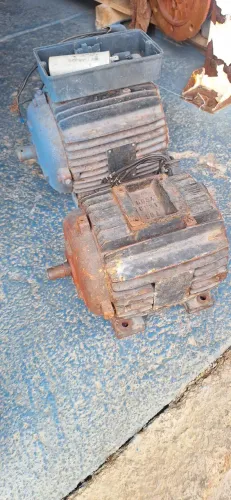 Motores elétricos para lavadoura de alta pressão.