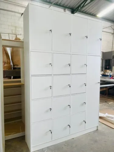 Guarda volume - Fabricado sob medidas - Moveis em MDF 