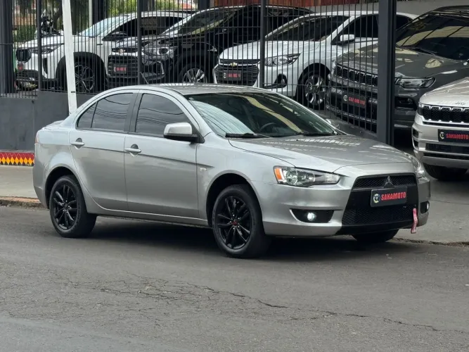 Mitsubishi Lancer 2.0 16V 160cv Mec. 2017