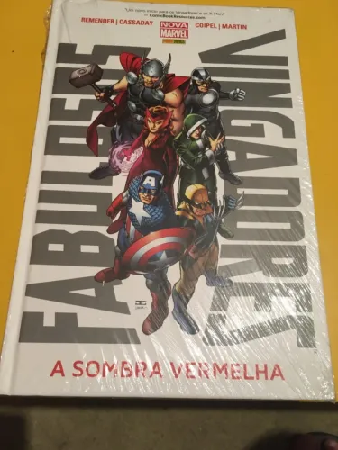 Fabulosos Vingadores - A Sombra Vermelha - Lacrado