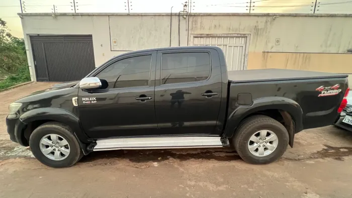 Toyota Hilux CD SRV D4-d 4X4 3.0 TDI Diesel AUT 2012
