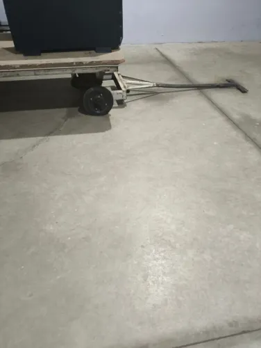 CARRINHO DE CARGA 300 KILOS 4 RODAS 