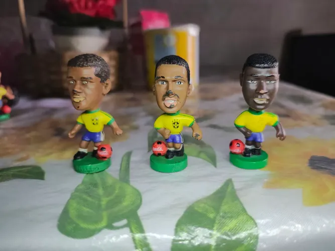 Minicraques seleção brasileira 98