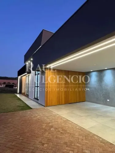Casa nova com 189,7 m2, Condomínio Ecovillas do Lago em Sertanópolis.