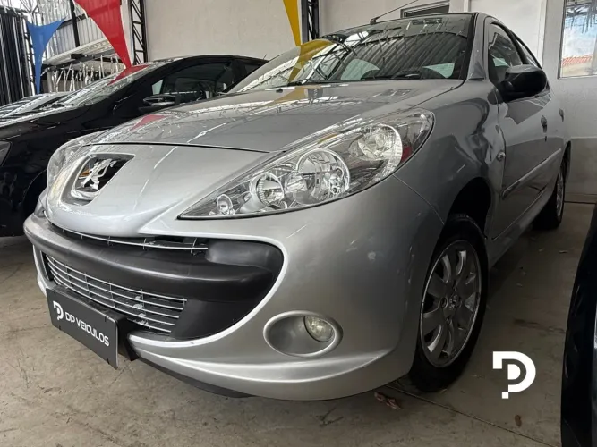 Peugeot 207 XR Sport 1.4 Flex 8V 5P 2010