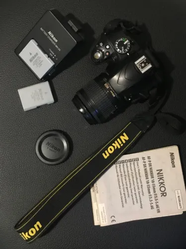 Câmera fotográfica NIKON D3300 Kit original! Baixou!!