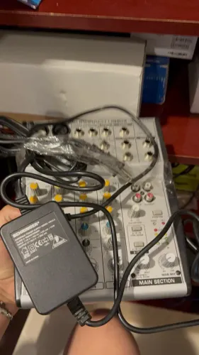 Behringher ub802
