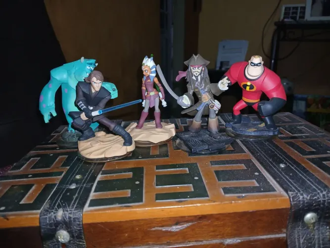 Colecionador 5 Personagem Disney Infinity