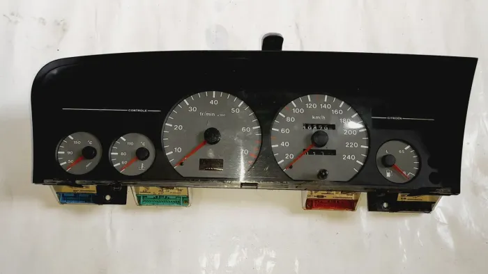 Painel de instrumentos Citroen xantia 2000