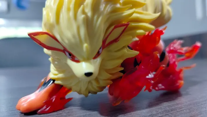 Boneco Pokémon Arcanine