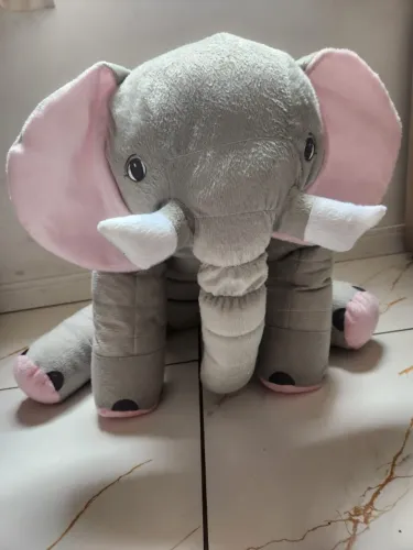 vendo elefante grande de pelucia 