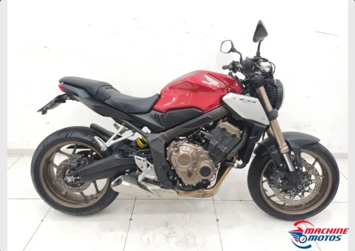 CB 650 R 2022 6mil km