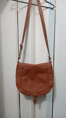 Bolsa de ombro marrom claro