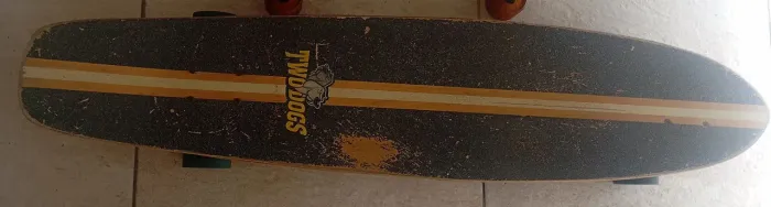 Skate Two Dogs, longboard 