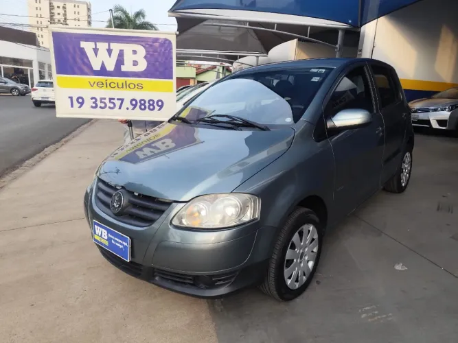 Volkswagen Fox 1.0 MI Total Flex 8V 5P 2010