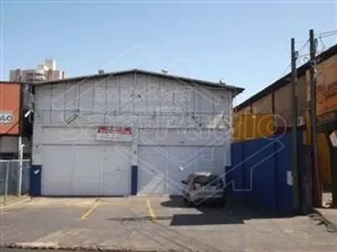Locação de Comercial / Barracão/Galpão na cidade de Araraquara