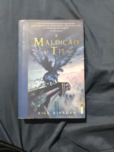 Livro Percy Jackson a maldição do Titã