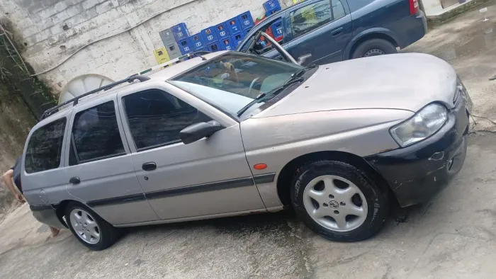 Ford Escort GL 1.8i 16V 3P 1997