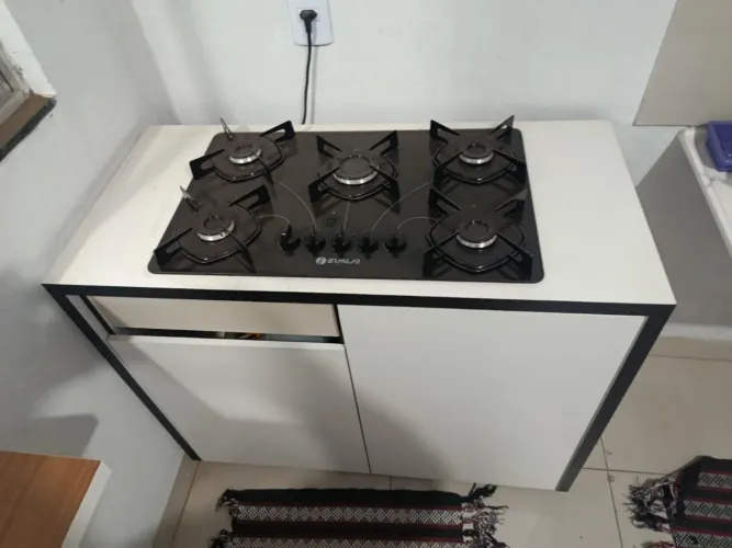 Cook top com armário