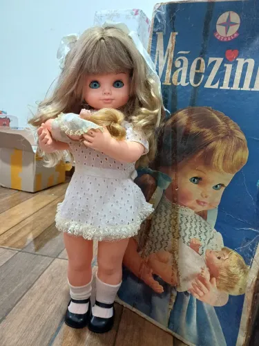 Boneca Mãezinha Antiga Estrela 