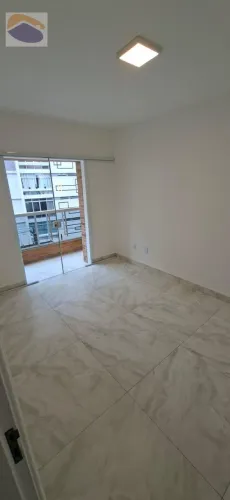 Aluga Boqueirão Santos 2 dormitórios e 2 banheiros. R$ 5.000