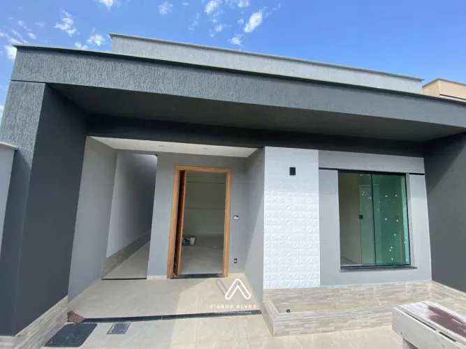 Casa com 3 dormitórios à venda, 120m² por R$ 695.000 - Jardim Atlântico Central
