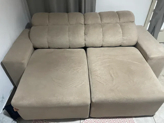 Sofá retrátil pequeno 