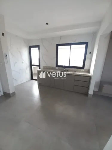 Apartamento para aluguel, 3 quartos, 1 suíte, 2 vagas, Segismundo Pereira - Uberlândia/MG