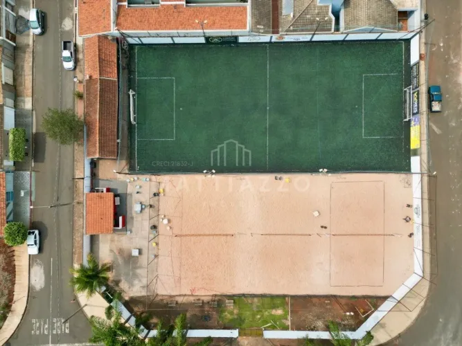 Complexo esportivo à venda, no Jardim Santa Rita em Iracemápolis/SP.