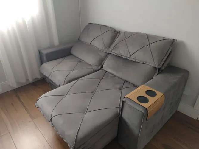 Sofá retrátil