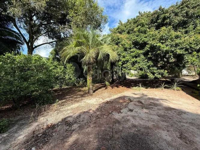 Terreno de 12.804,83m² no Monte Verde