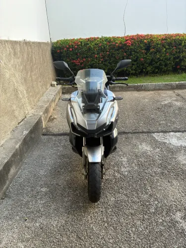 Honda Adv 2023 20.500km