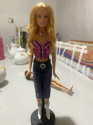 Barbie faschion fever rara