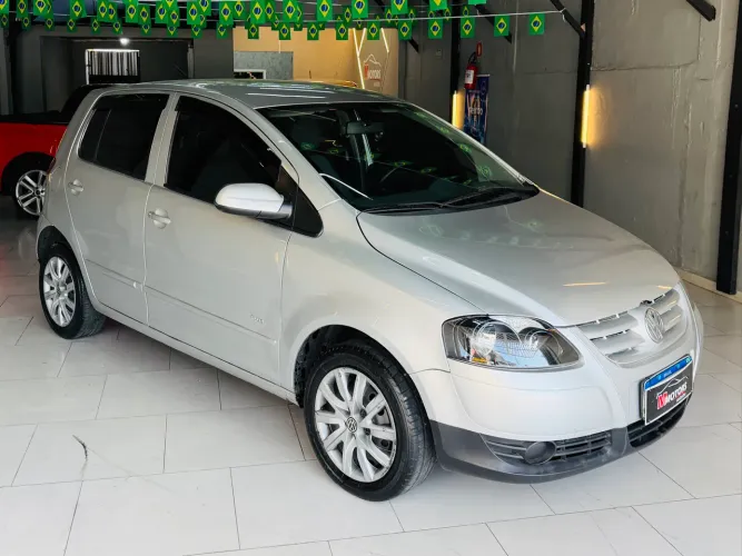 Volkswagen Fox Plus 1.6mi/ 1.6mi Total Flex 8V 3P 2010