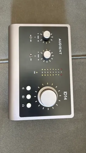 Vendo interface de audio Audient ID14 mk2