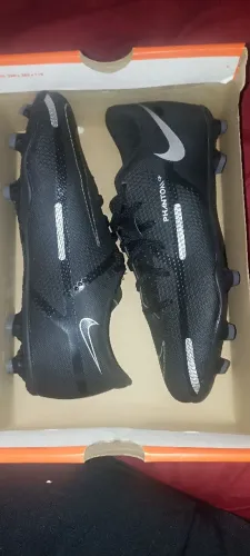 Chuteira de Campo Nike Phantom Gt2 Club Tamanho 39
