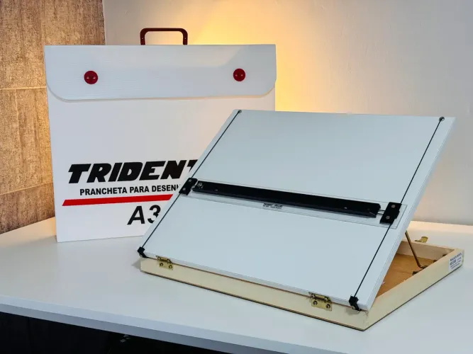 Prancheta Portátil P/ Desenho A3 + Regua Paralela - Trident