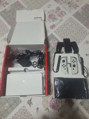 Nintendo Switch Oled 64gb
