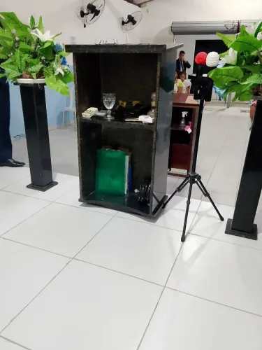 Púlpito de Mármore com Pilares completo