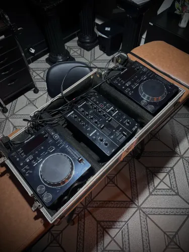 Kit CDJ 350 + MIXER 350