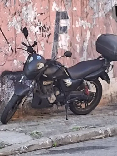Suzuki gsr 125 /2016 c acessórios 10x cartao