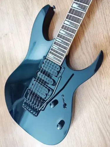 Ibanez RG 370 DX N Jackson Fender Tagima K1 Cort Squier PRS Steve Vai
