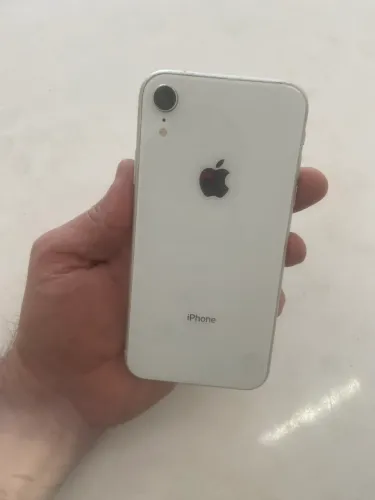 iPhone XR 128 gb (leia o anúncio )