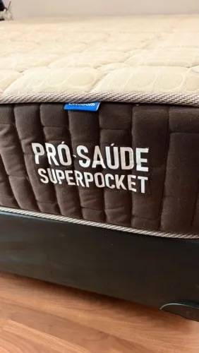 Cama Box e Ortobom Pró-Saúde Superpocket