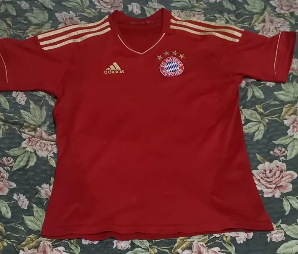 Camisa retro Bayern Munich 2012