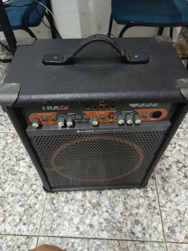 Caixa trx 12 lla áudio