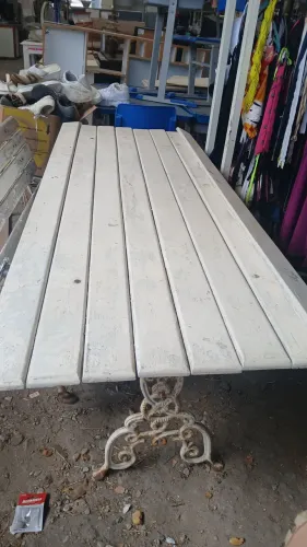 Mesa de jardim
